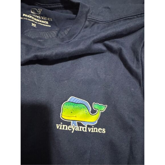 Vineyard Vines performance blue tee whale boys XL youth - Picture 5 of 6